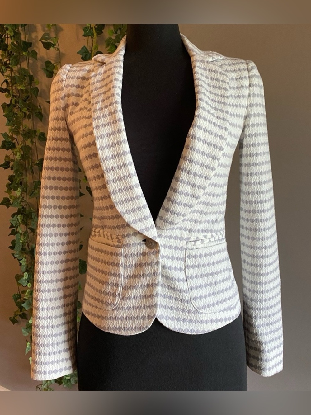 Anthropologie Cartonnier gray and white patterned blazer - Picture 3 of 13